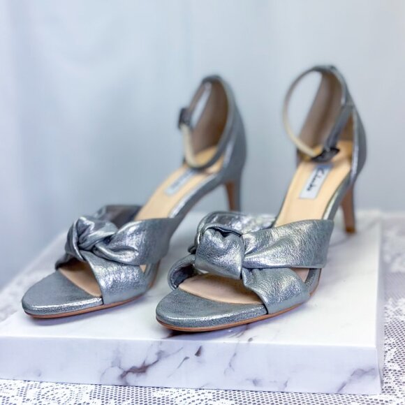 Clarks Amali Tulip Silver Metallic Fashion Sandals Heels Shoe - Picture 5 of 10